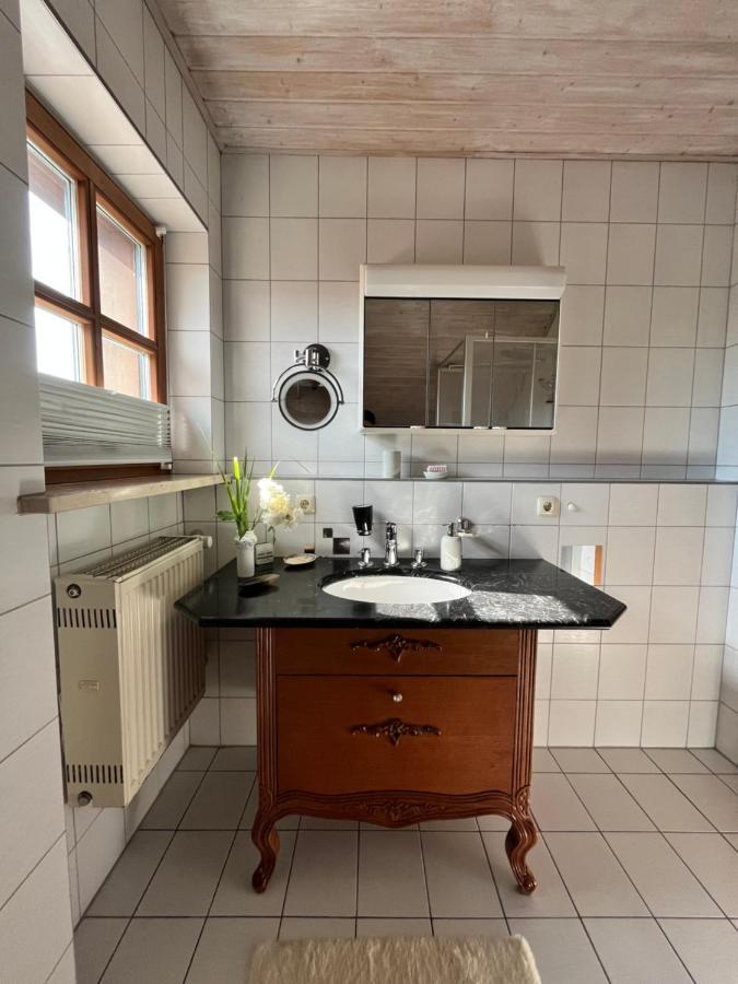 Zimmer Zum Wohlfuehlen Eching  Esterno foto