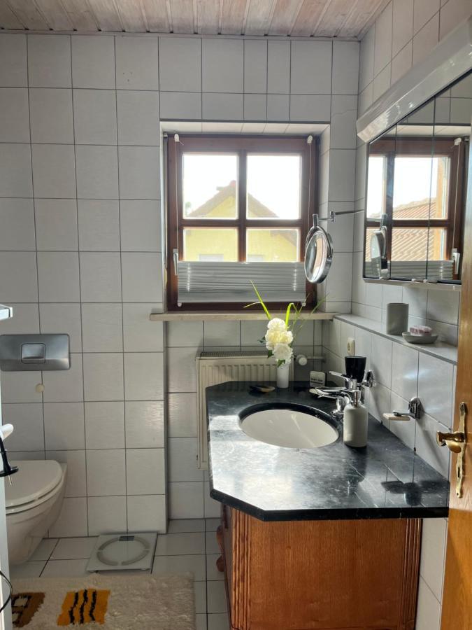 Zimmer Zum Wohlfuehlen Eching  Esterno foto