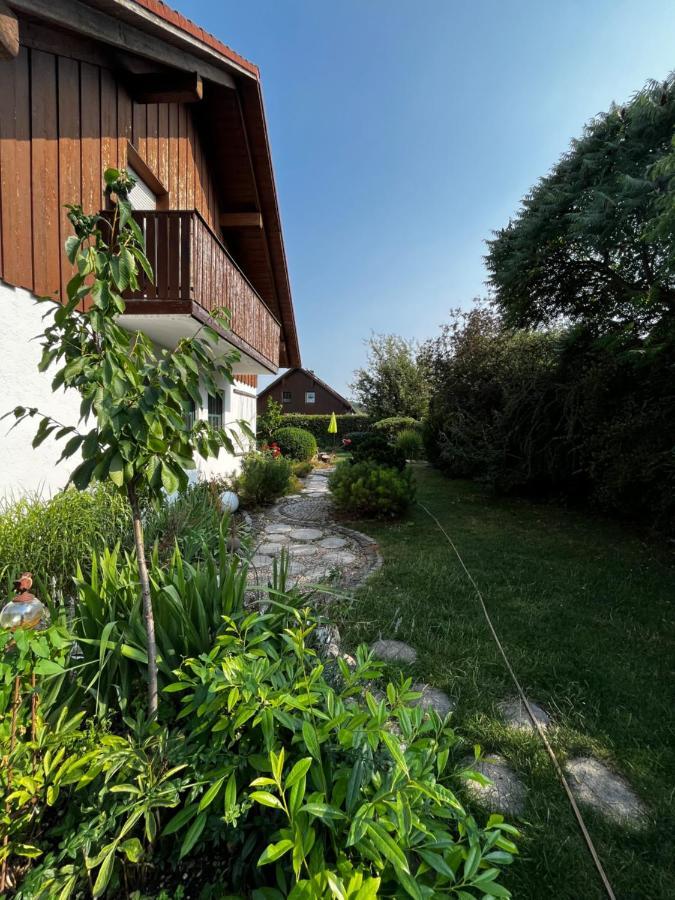 Zimmer Zum Wohlfuehlen Eching  Esterno foto